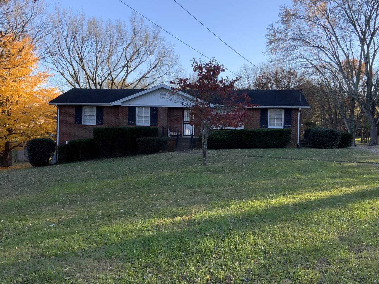 102 Graycroft Ct - Photo 1