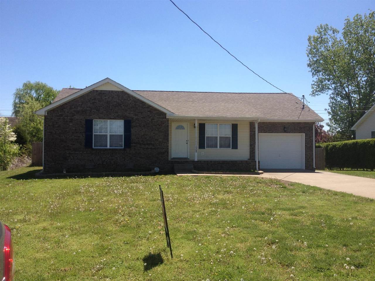 1008 Monica Dr - Photo 1