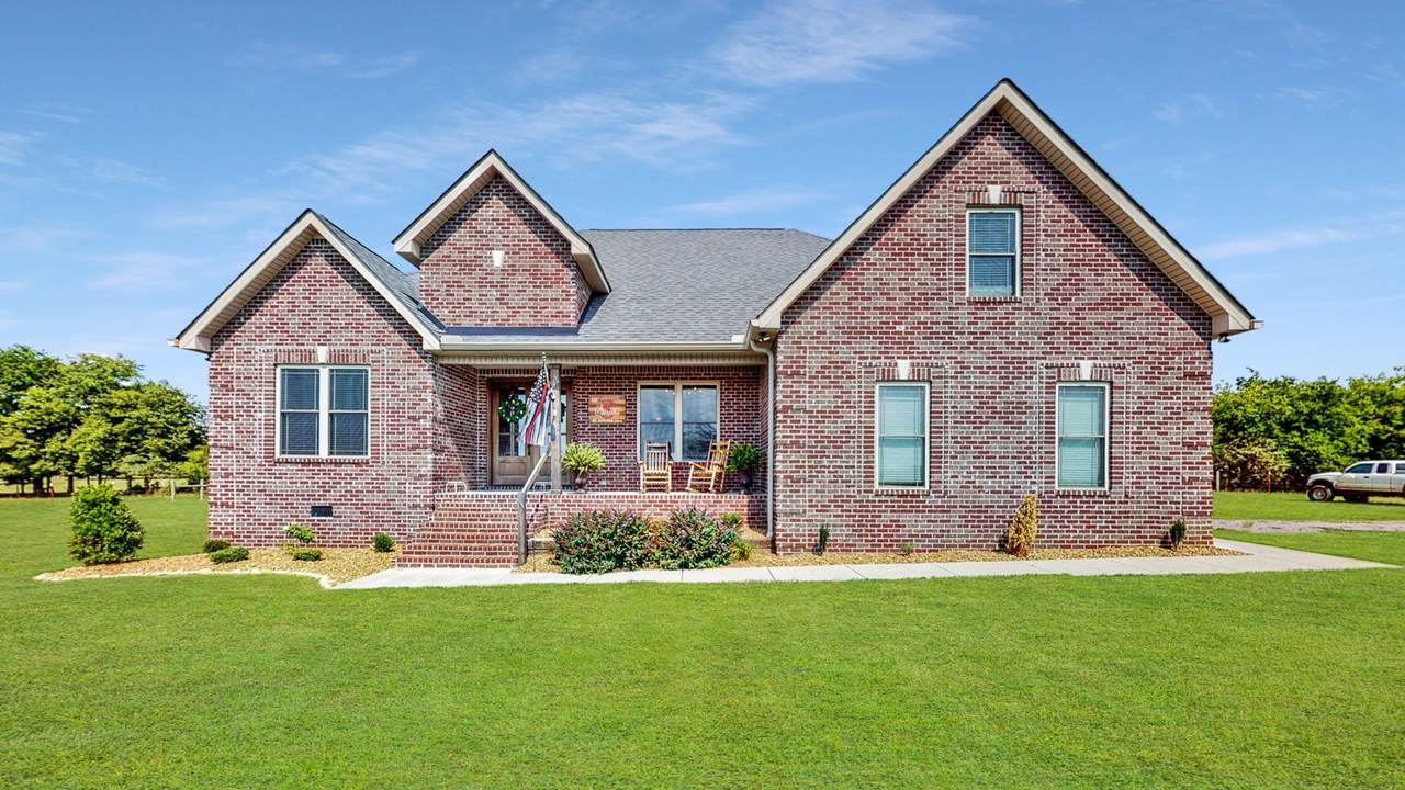 540 Trott Rd - Photo 1