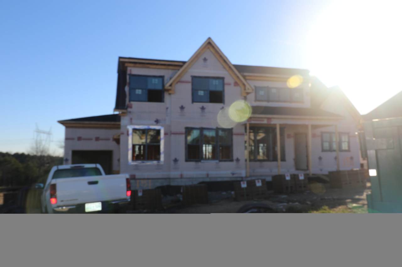 2904 Carisbrooke Drive - Photo 1