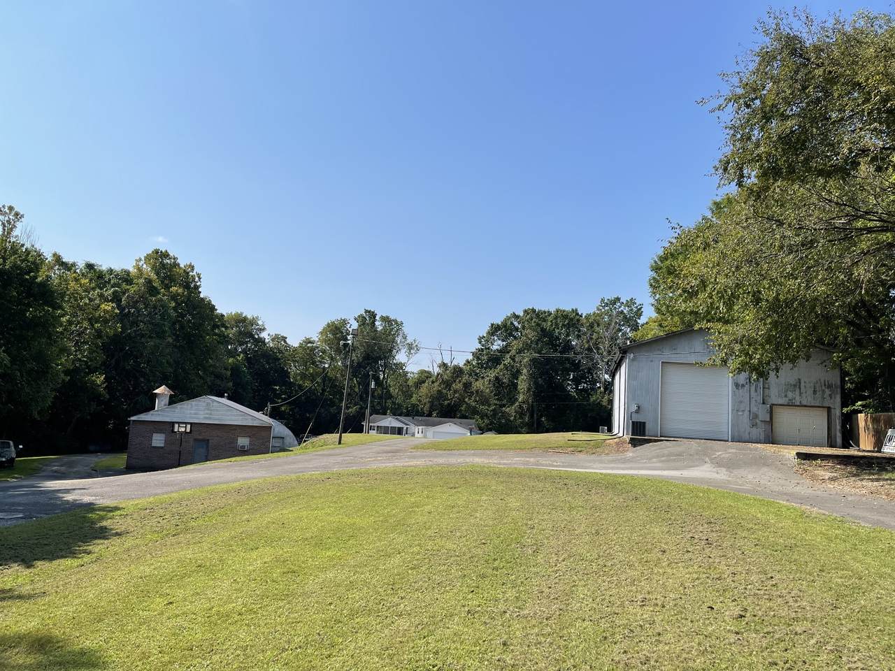 298 Tobacco Road - Photo 1