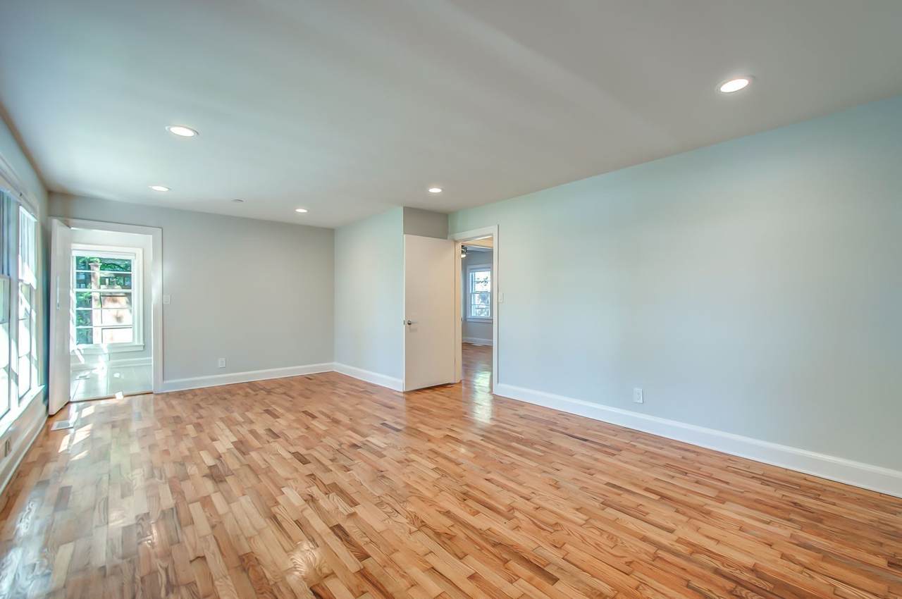 204 Lauderdale Road - Photo 1