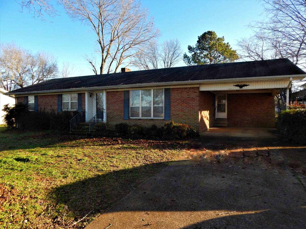 307 W Water St - Photo 1