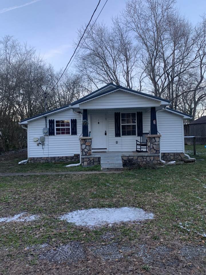 510 Warren St - Photo 1