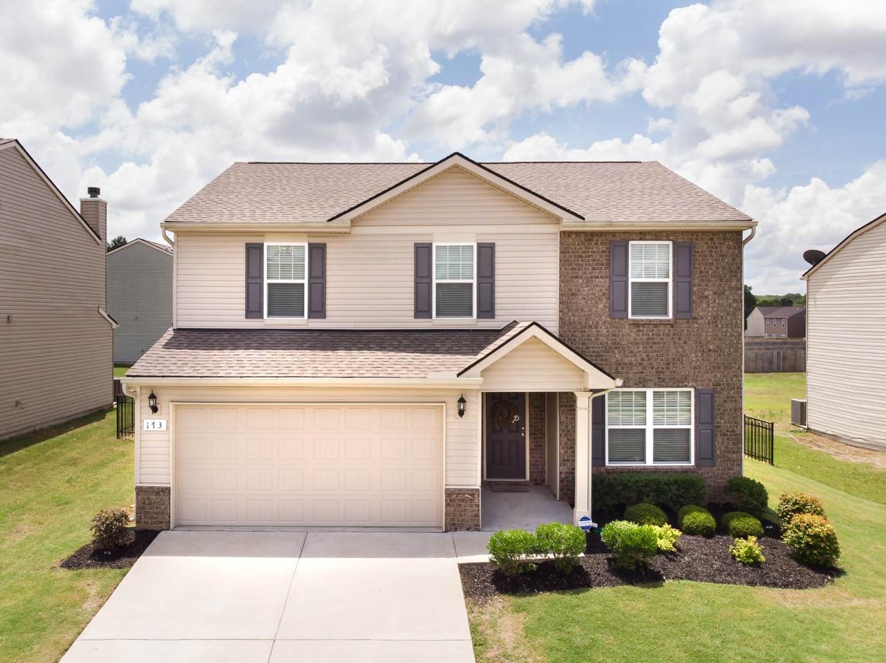 173 Slaters Dr - Photo 1