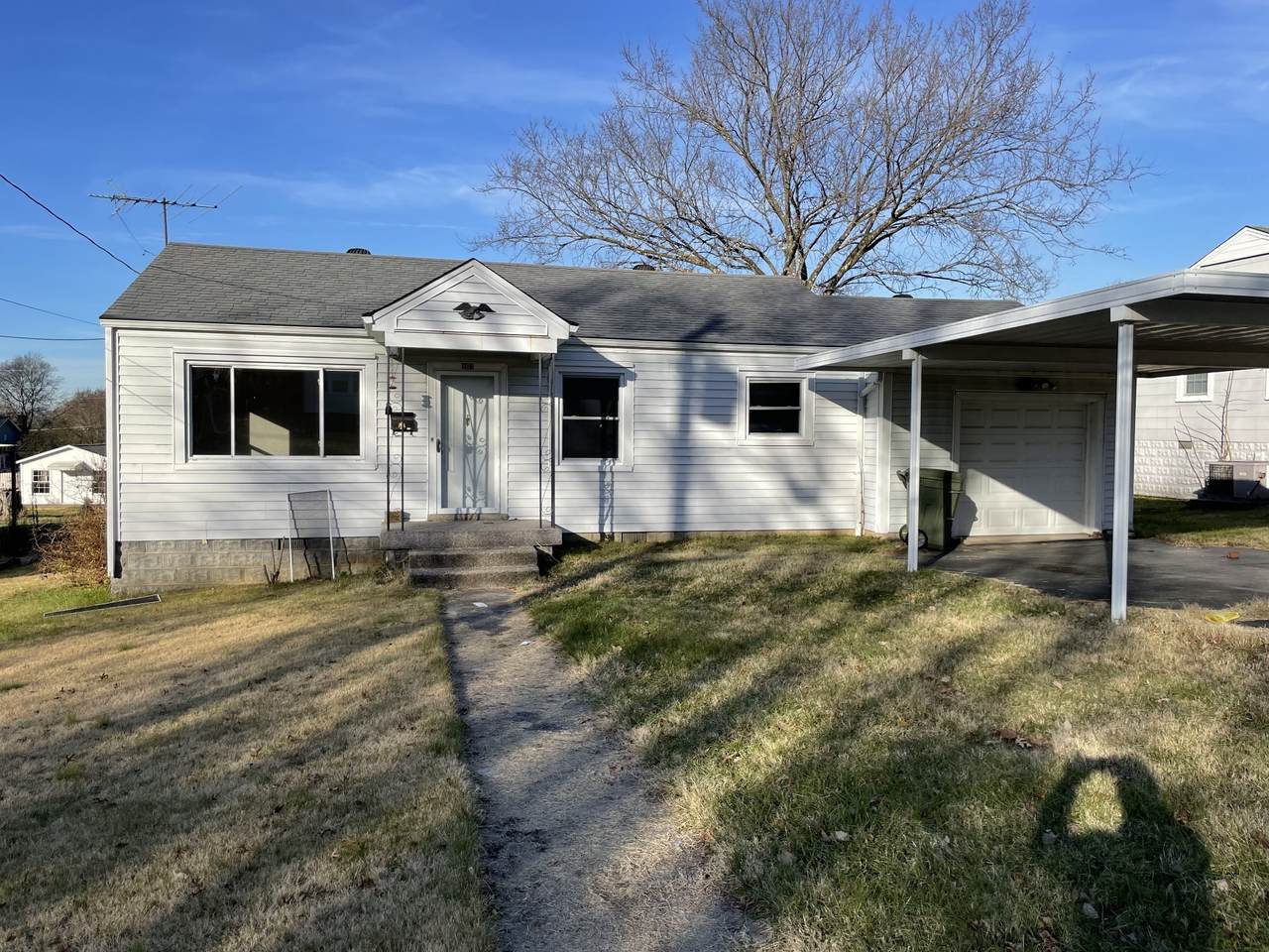 803 Wildwood Ave - Photo 1