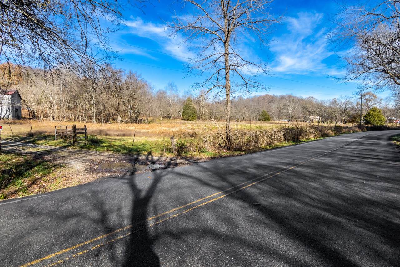 3976 Johnson Hollow Rd - Photo 1