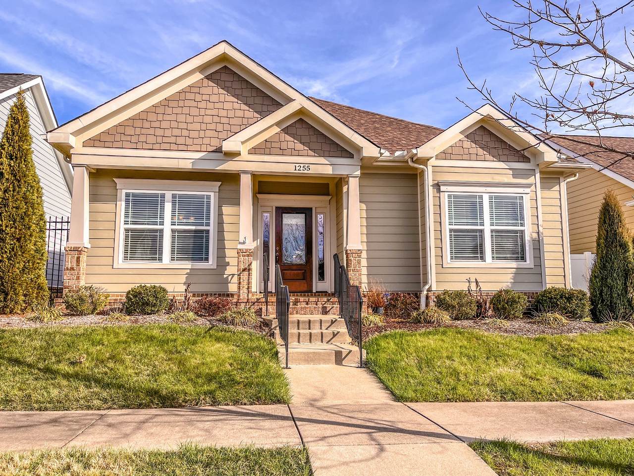 1255 Charleston Blvd - Photo 1