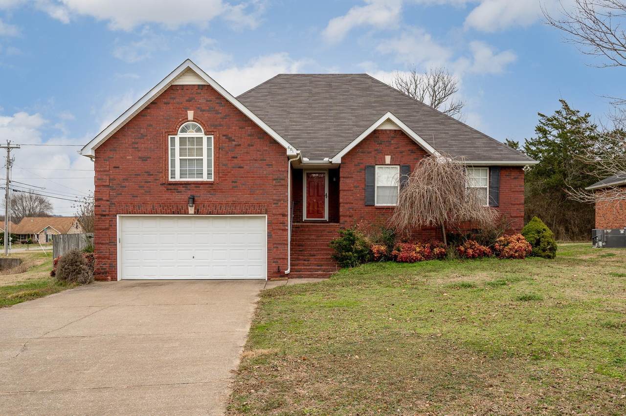 601 Shetland Drive - Photo 1
