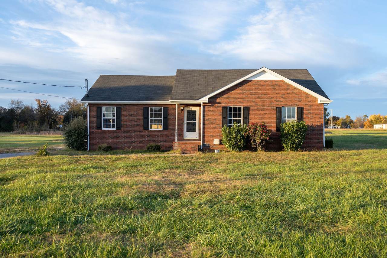 2489 Unionville Deason Rd - Photo 1