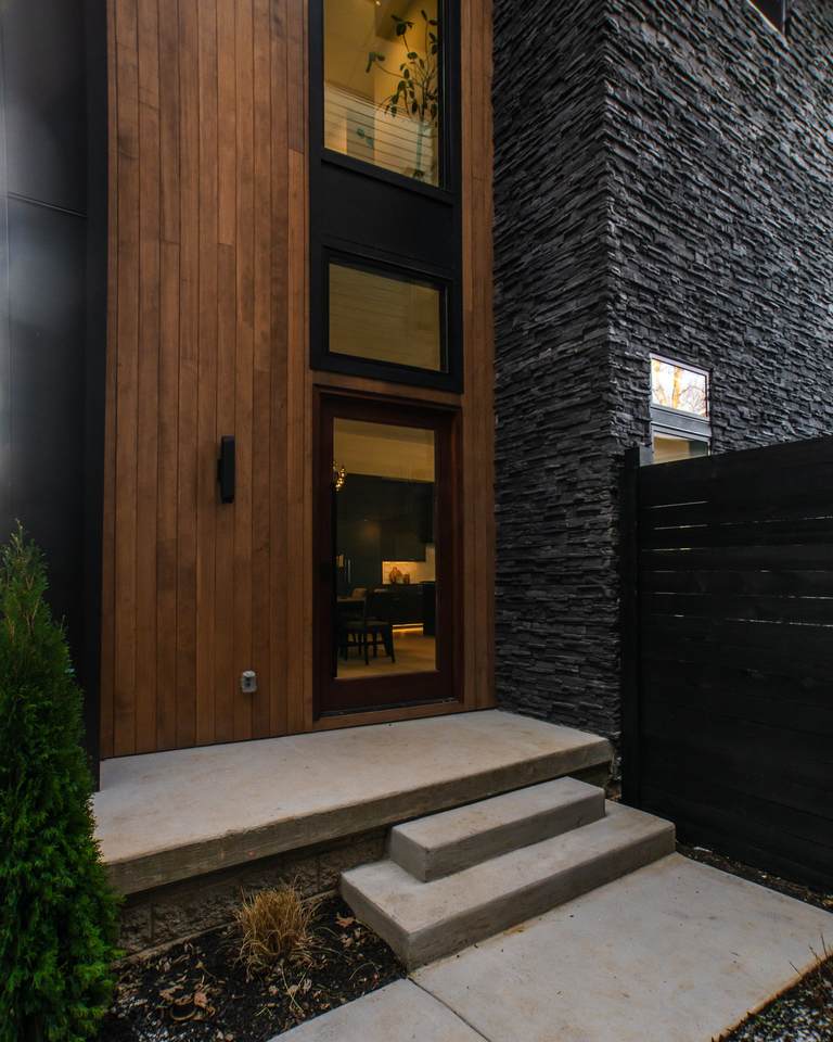 4305 Utah Ave - Photo 1