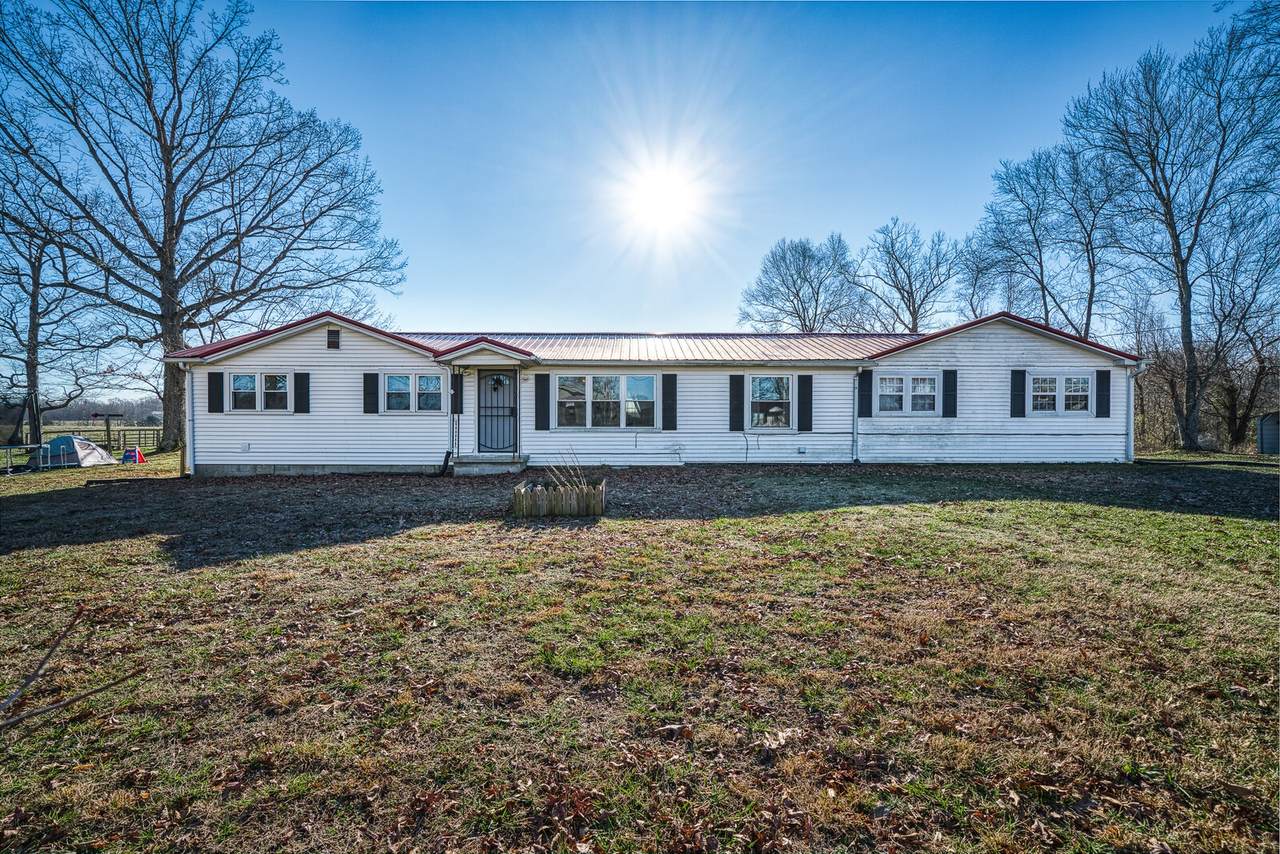 1438 Browntown Rd - Photo 1
