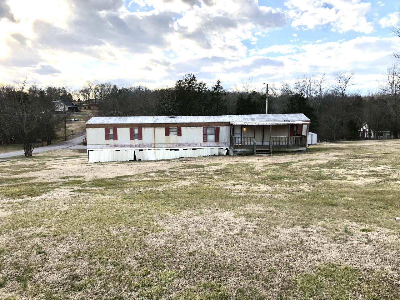 6350 Hunters Point Pike - Photo 1