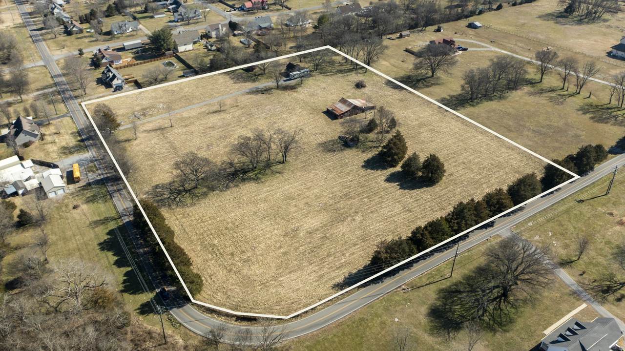 3110 Stewart Creek Rd - Photo 1