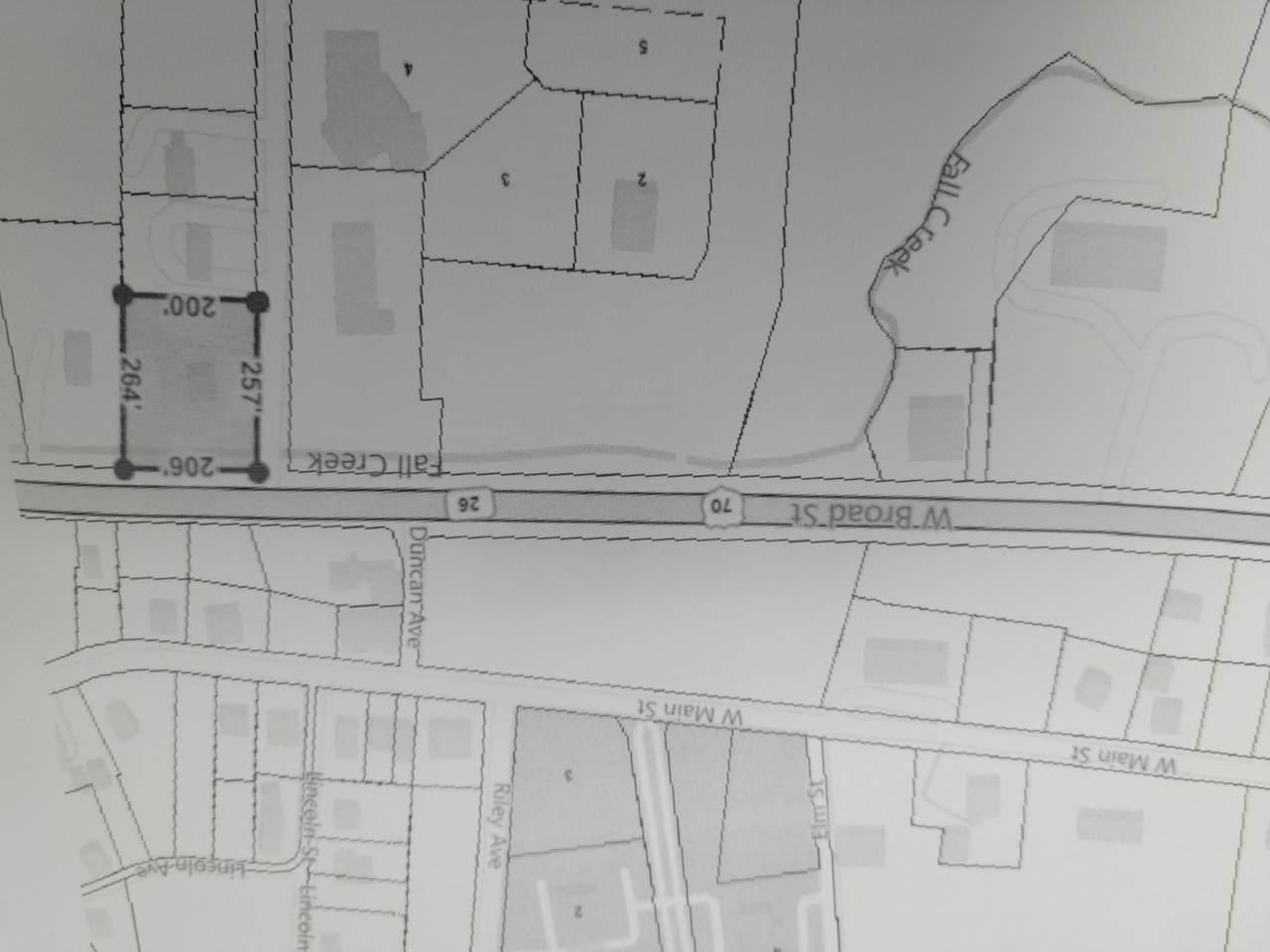 481 W Broad - Photo 1
