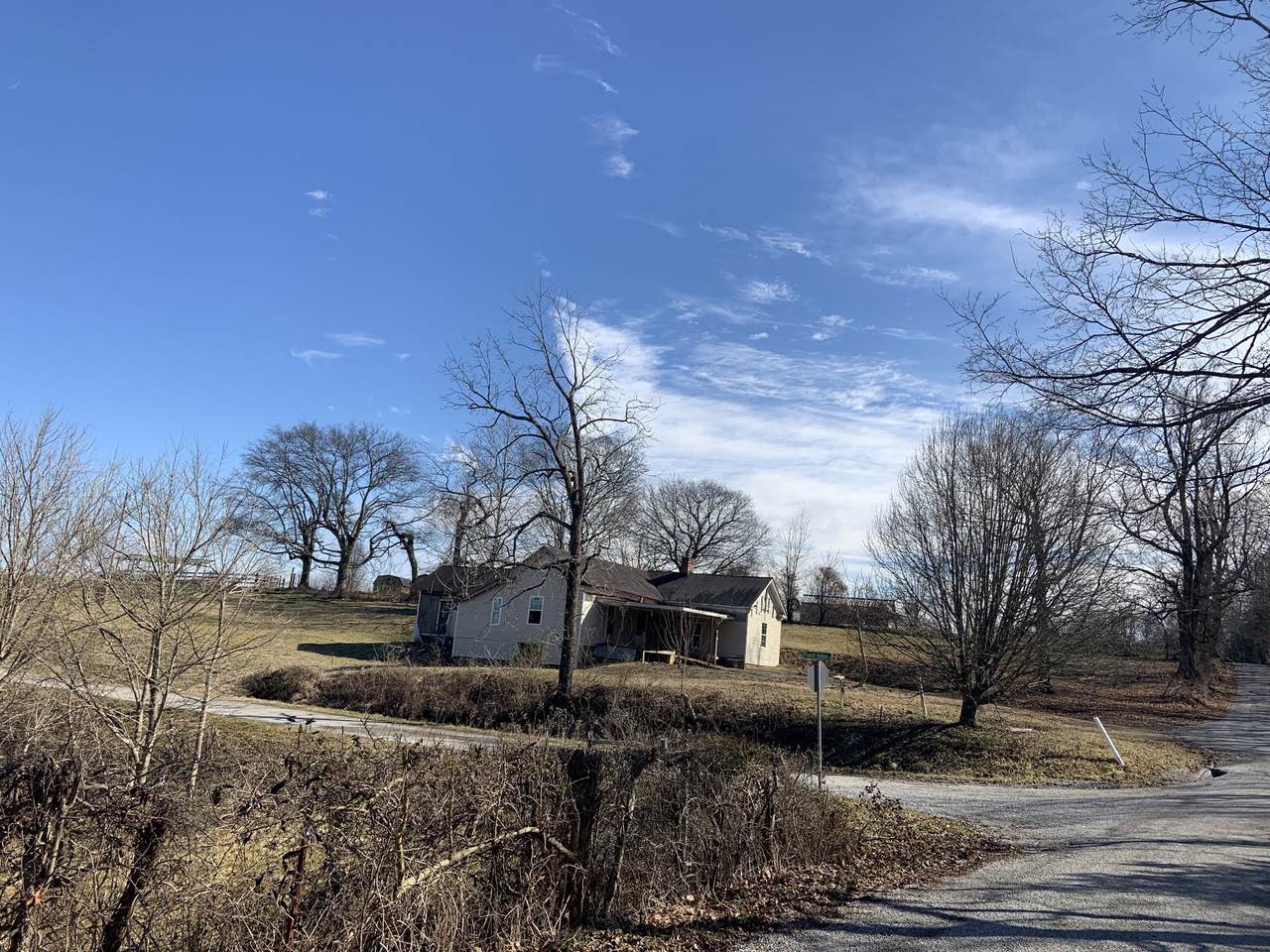 1952 Mcdaniel Hollow Rd - Photo 1