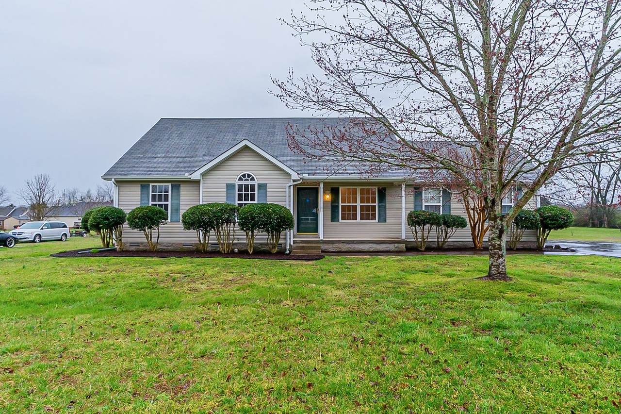 245 Homewood Dr - Photo 1