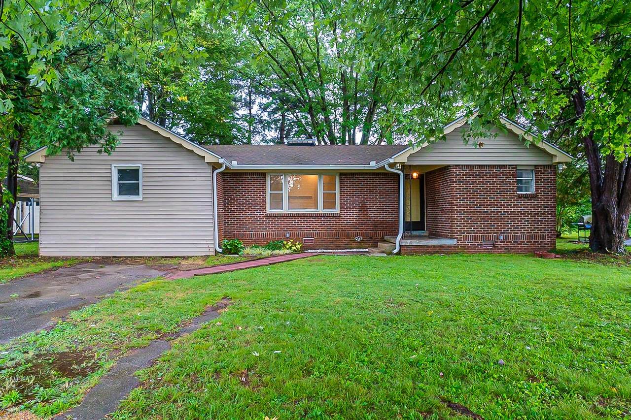 618 Johnson St - Photo 1