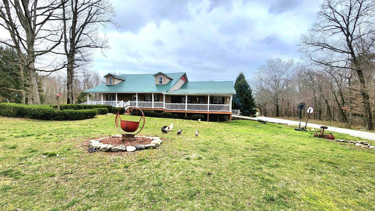 715 Ravens Point Rd - Photo 1
