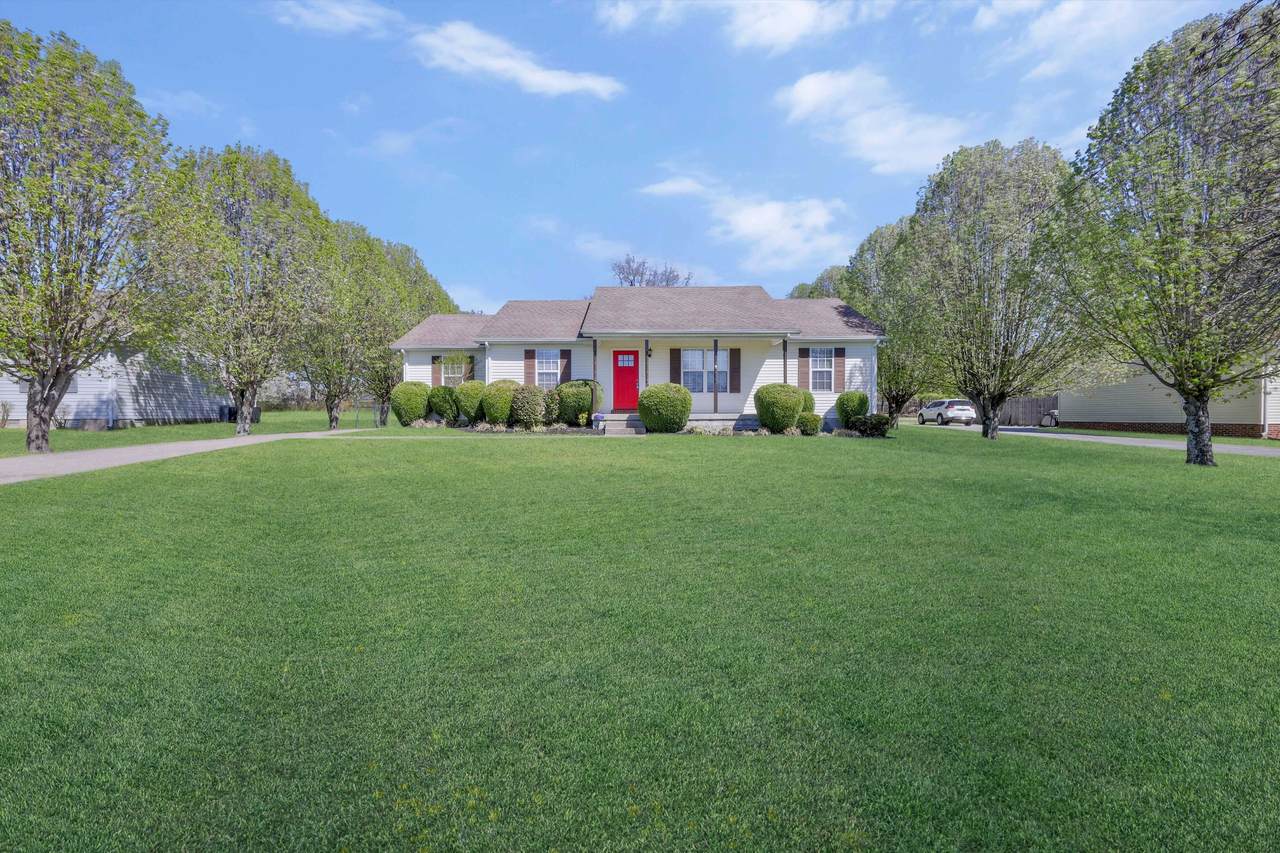 1226 Aurora Dr - Photo 1