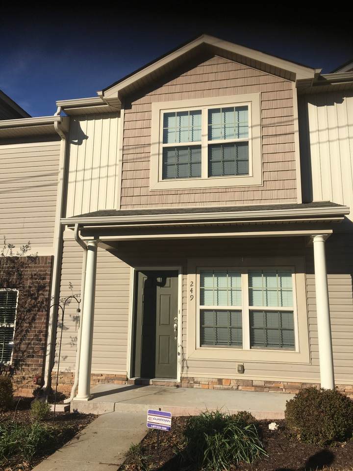 735 Tulip Grove Rd - Photo 1