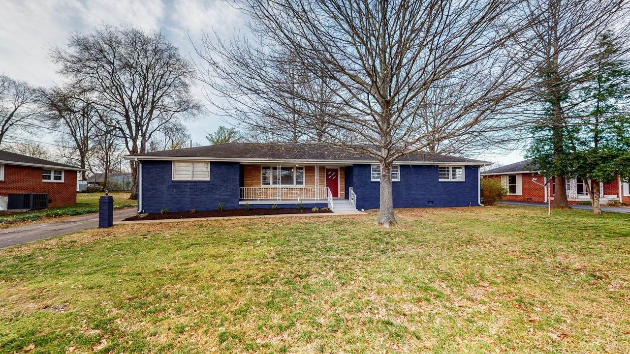 204 Oakdale Dr - Photo 1