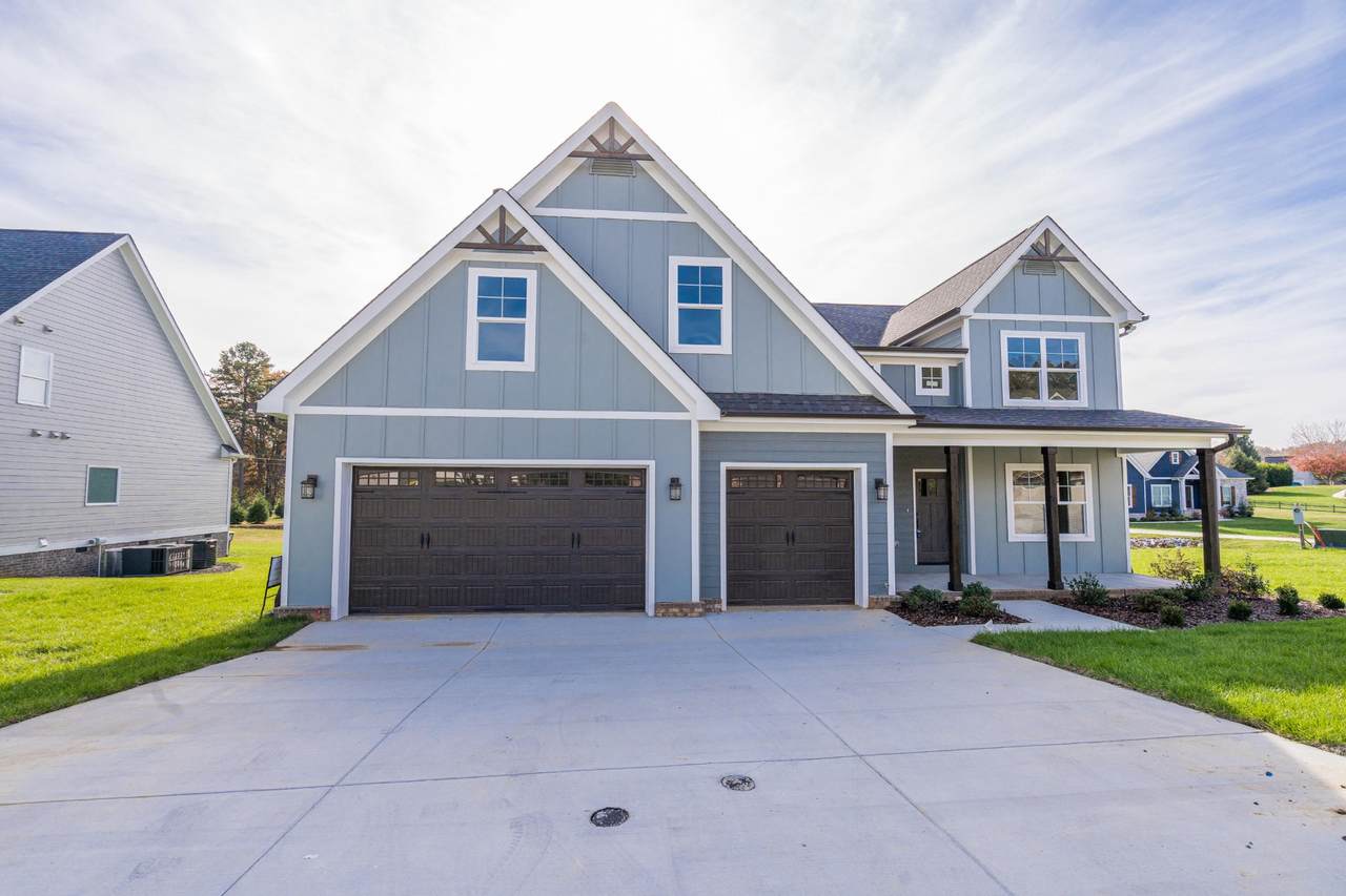 3031 Weatherwood Tr - Photo 1
