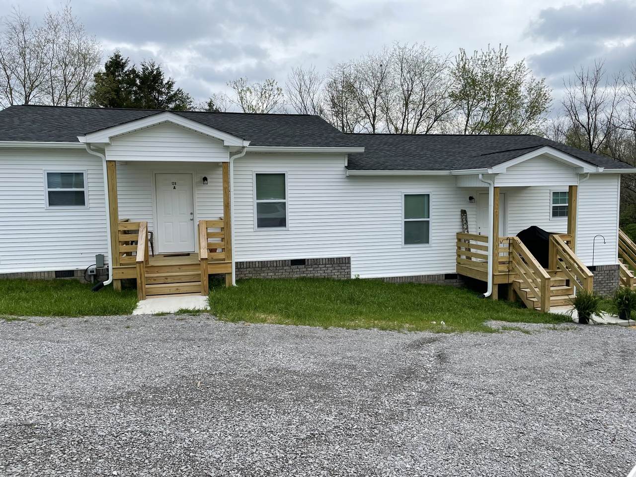 1218 Mill St - Photo 1