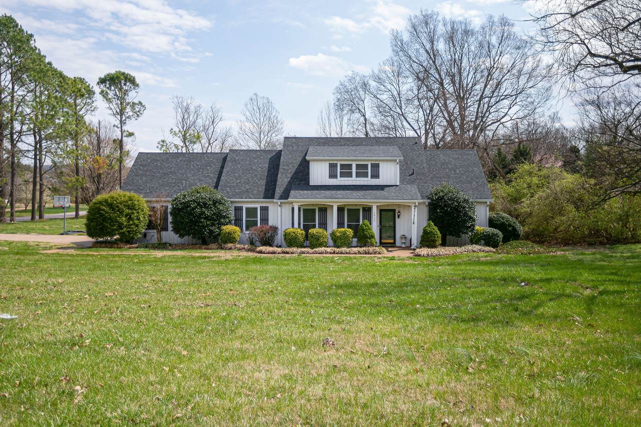 1612 Crockett Hills Blvd - Photo 1