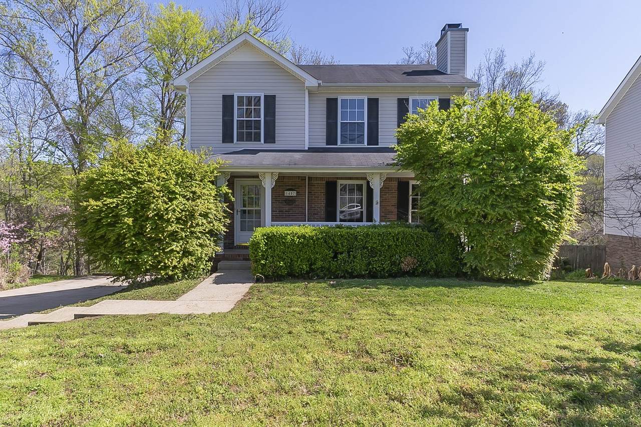 1457 Buchanon Dr - Photo 1