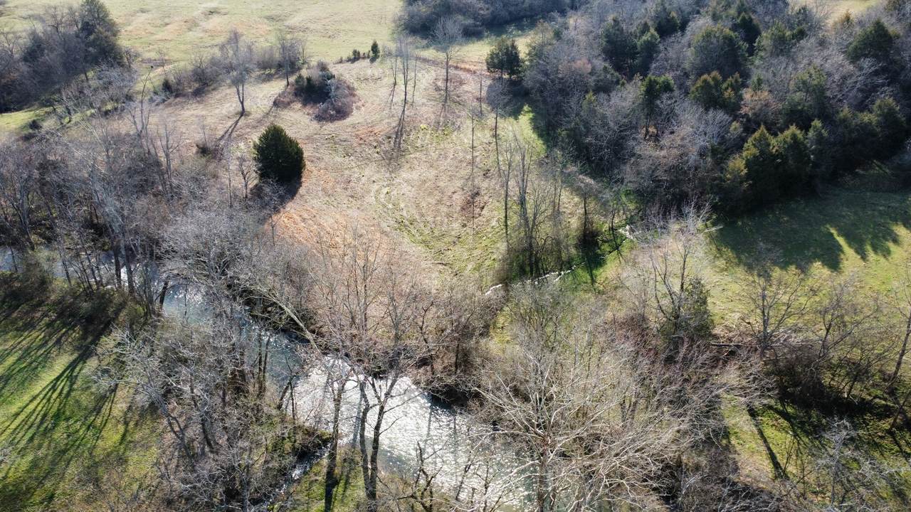 2872 Cornersville Rd - Photo 1