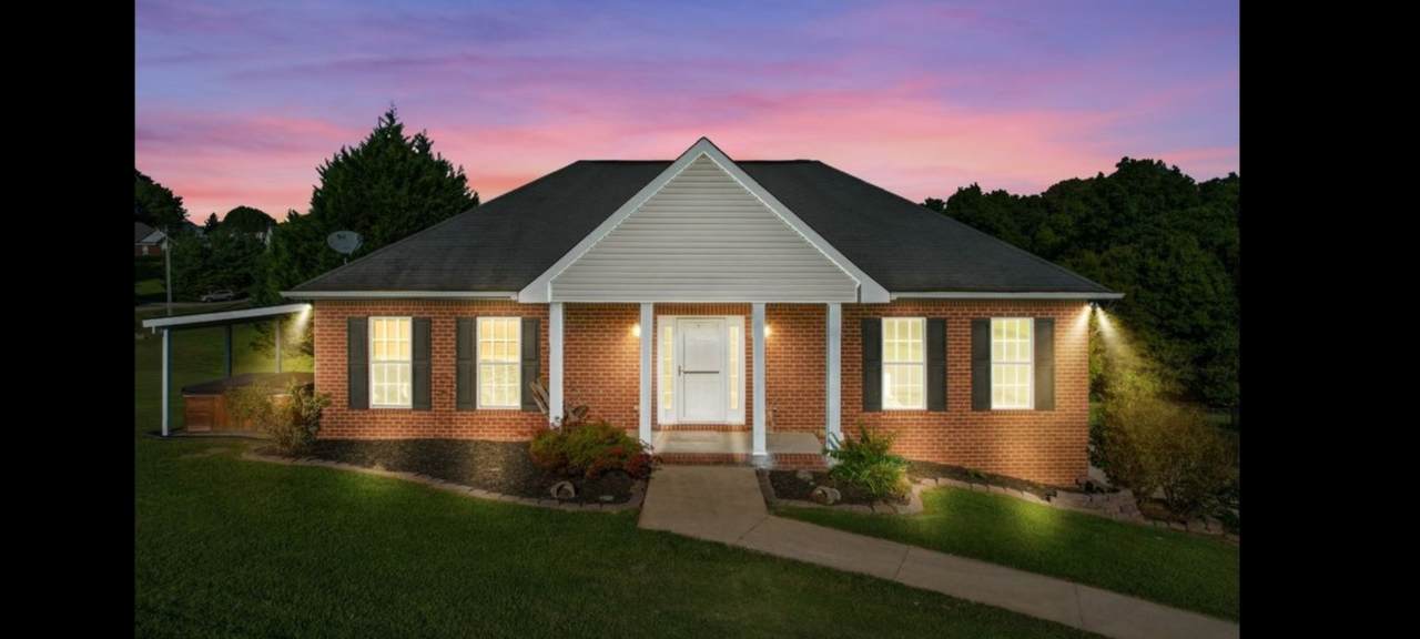 1003 Ridgeview Dr - Photo 1