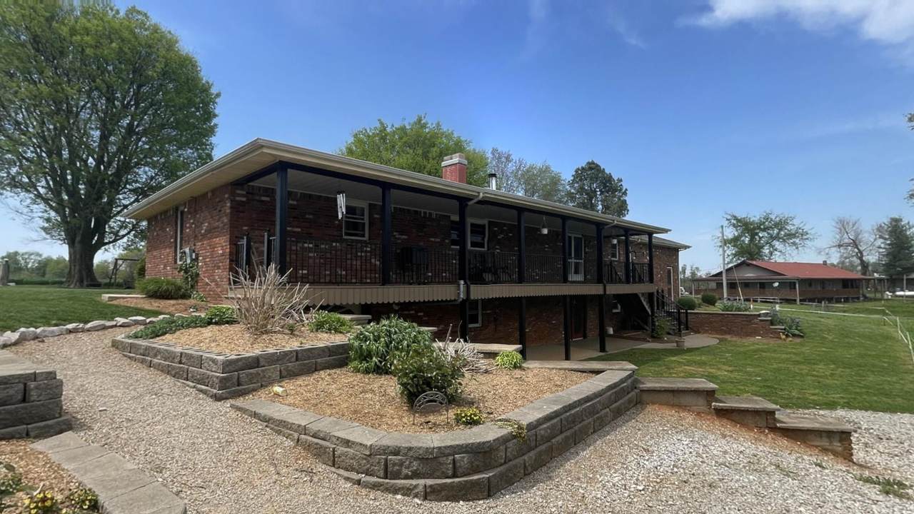 3395 Memory Ln - Photo 1