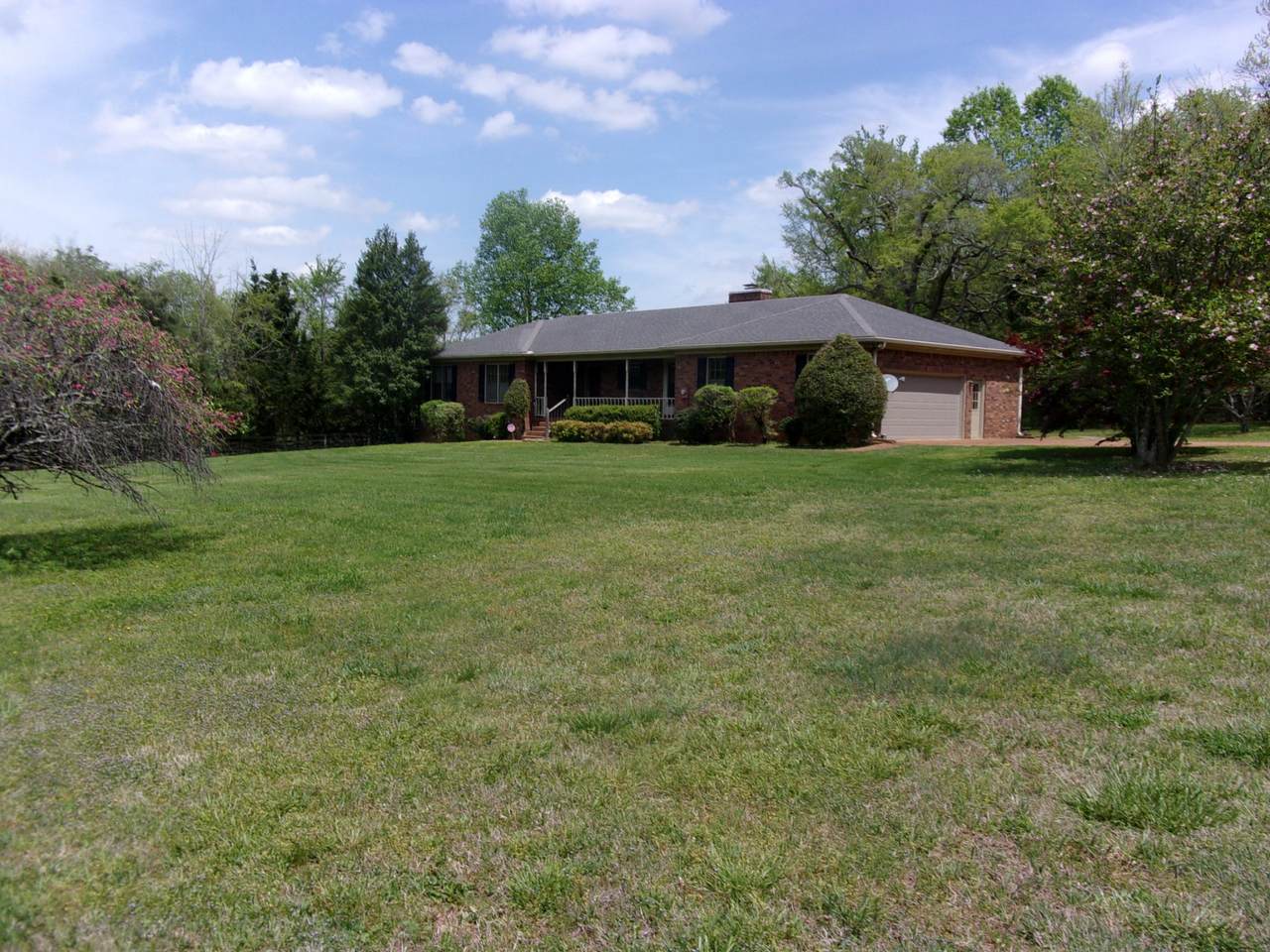 7647 Lebanon Rd - Photo 1