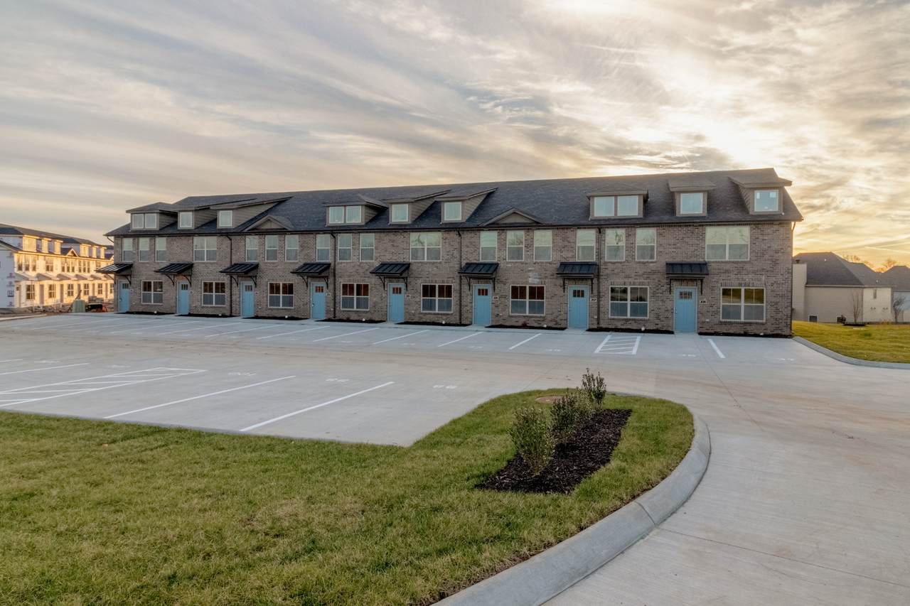1000 Henry Place Blvd - Photo 1
