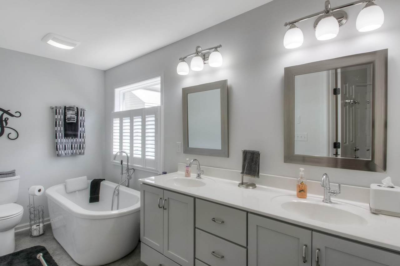 4408 Soper Ave - Photo 1