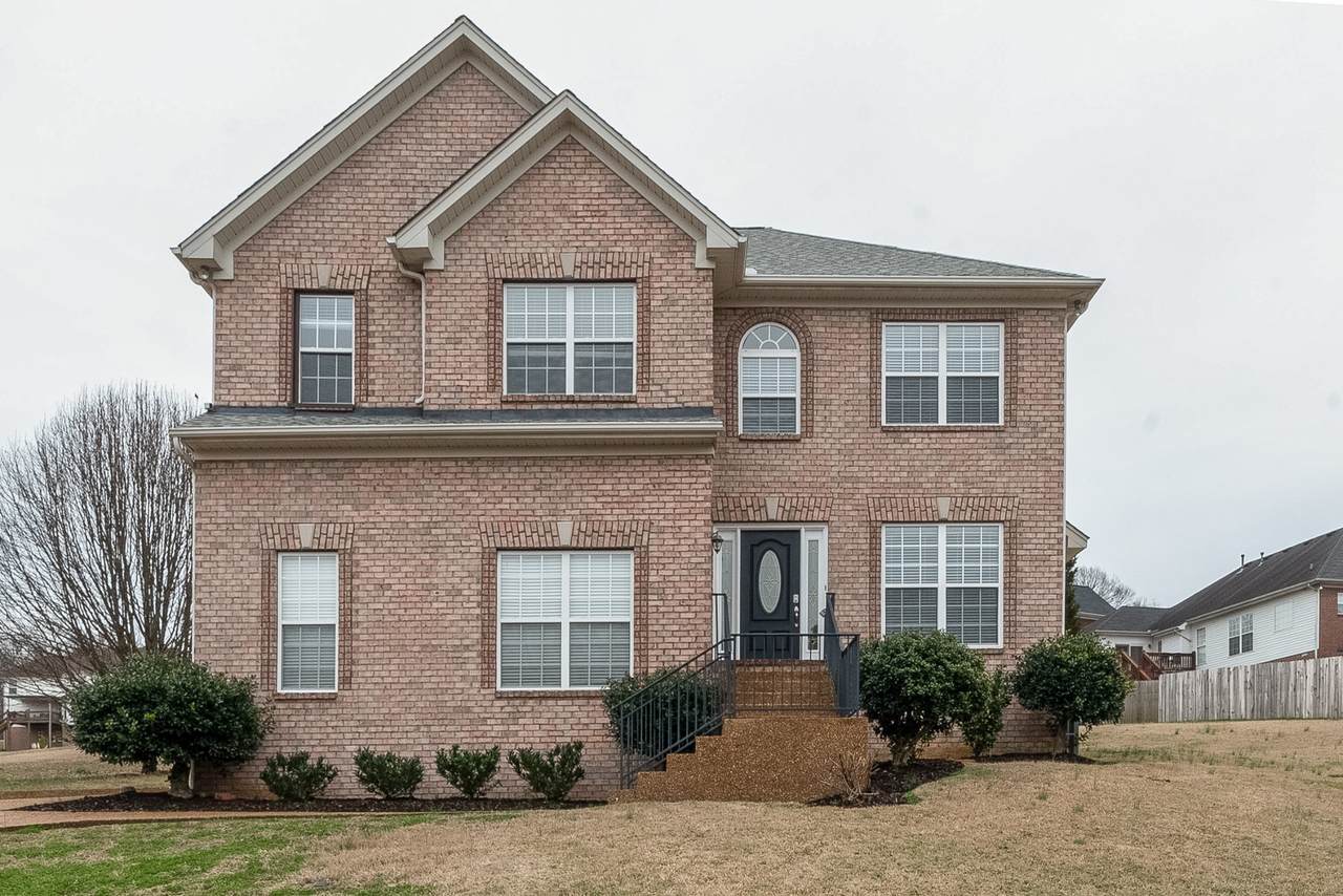 102 Polk Ct - Photo 1