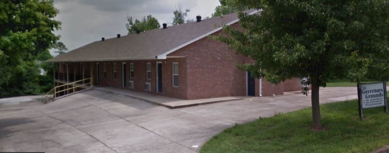 765 Robb Ave - Photo 1
