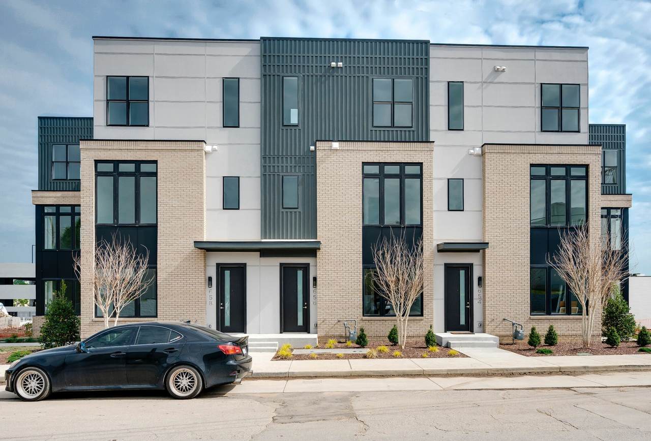 652 Hamilton Ave - Photo 1