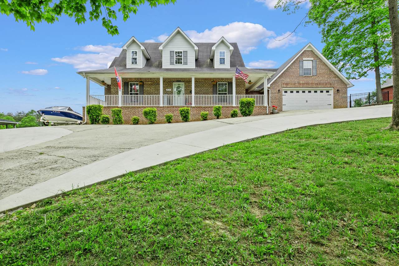 913 Franklin Ct - Photo 1