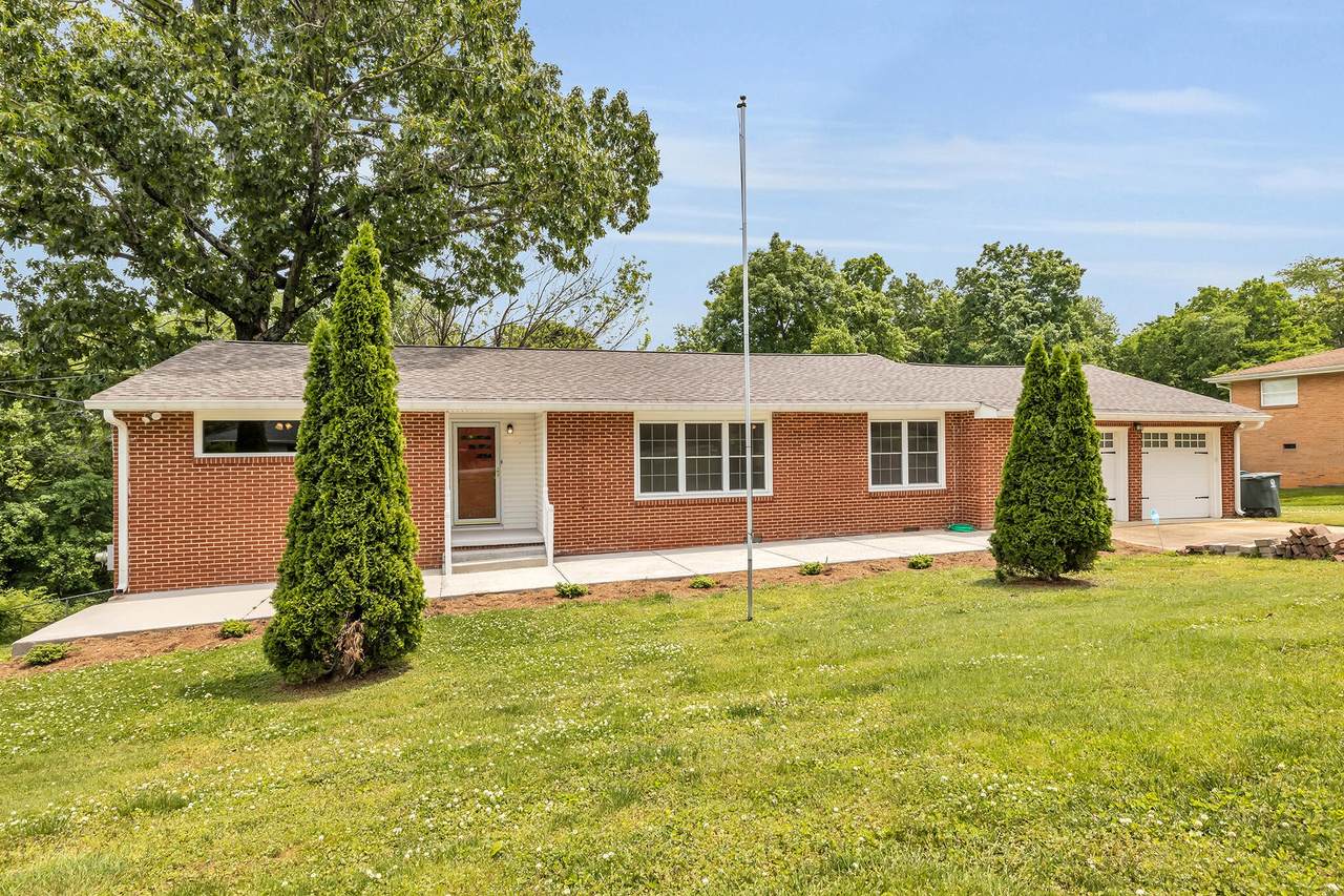 4520 Murray Hills Dr - Photo 1