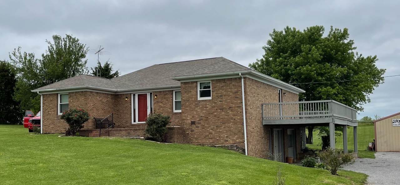 10200 Julien Rd - Photo 1