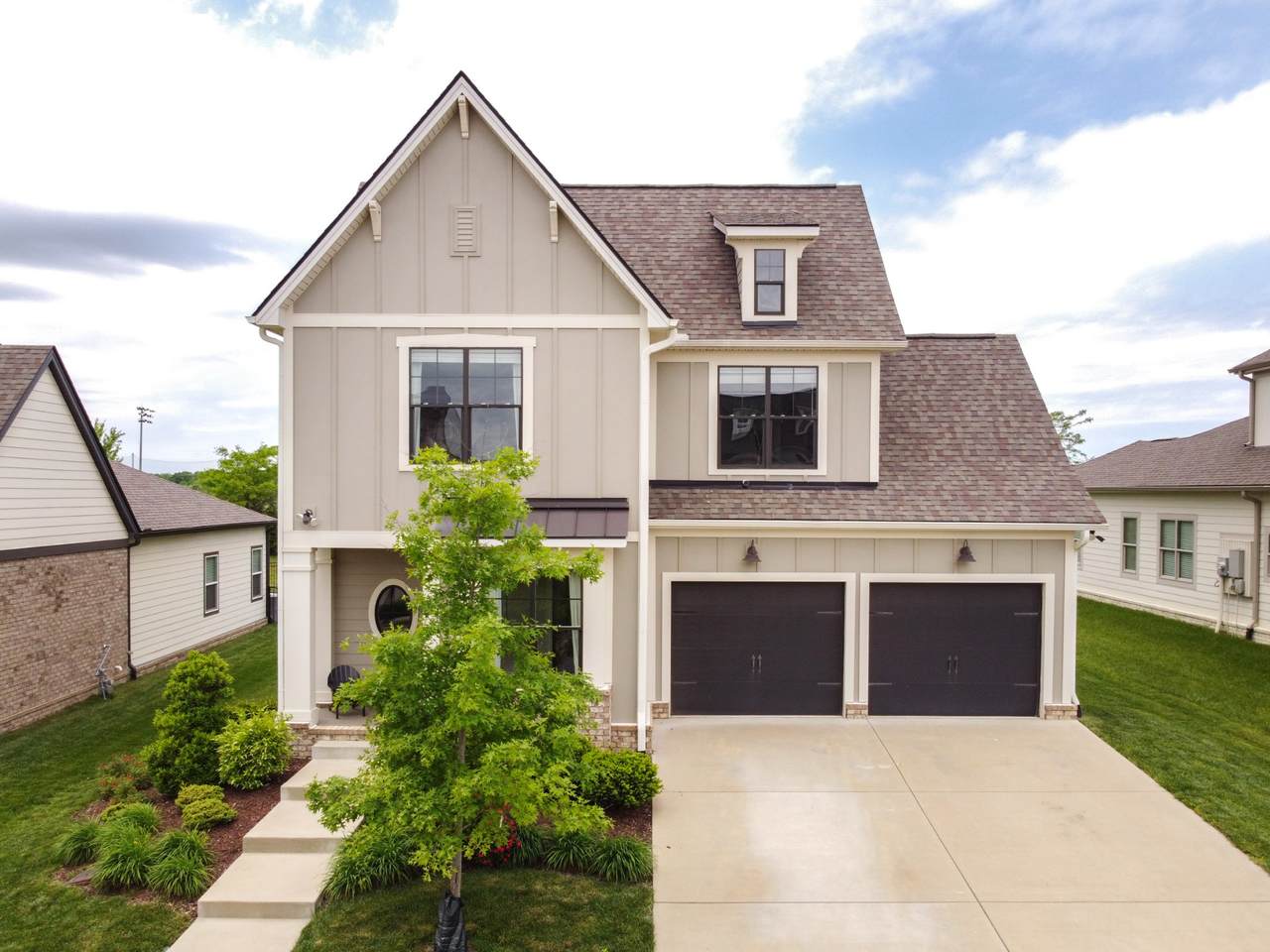 667 Sire Ave - Photo 1