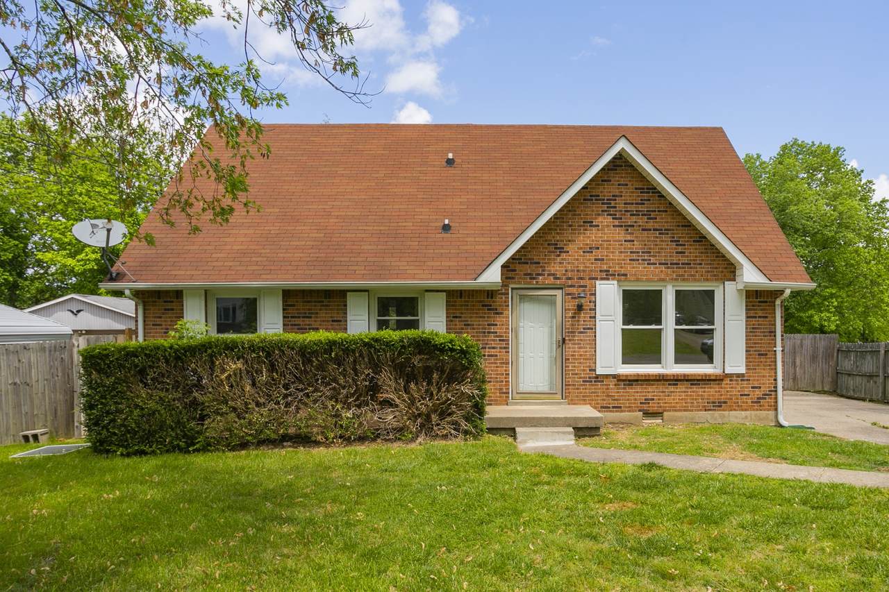1807 Palamino Dr - Photo 1