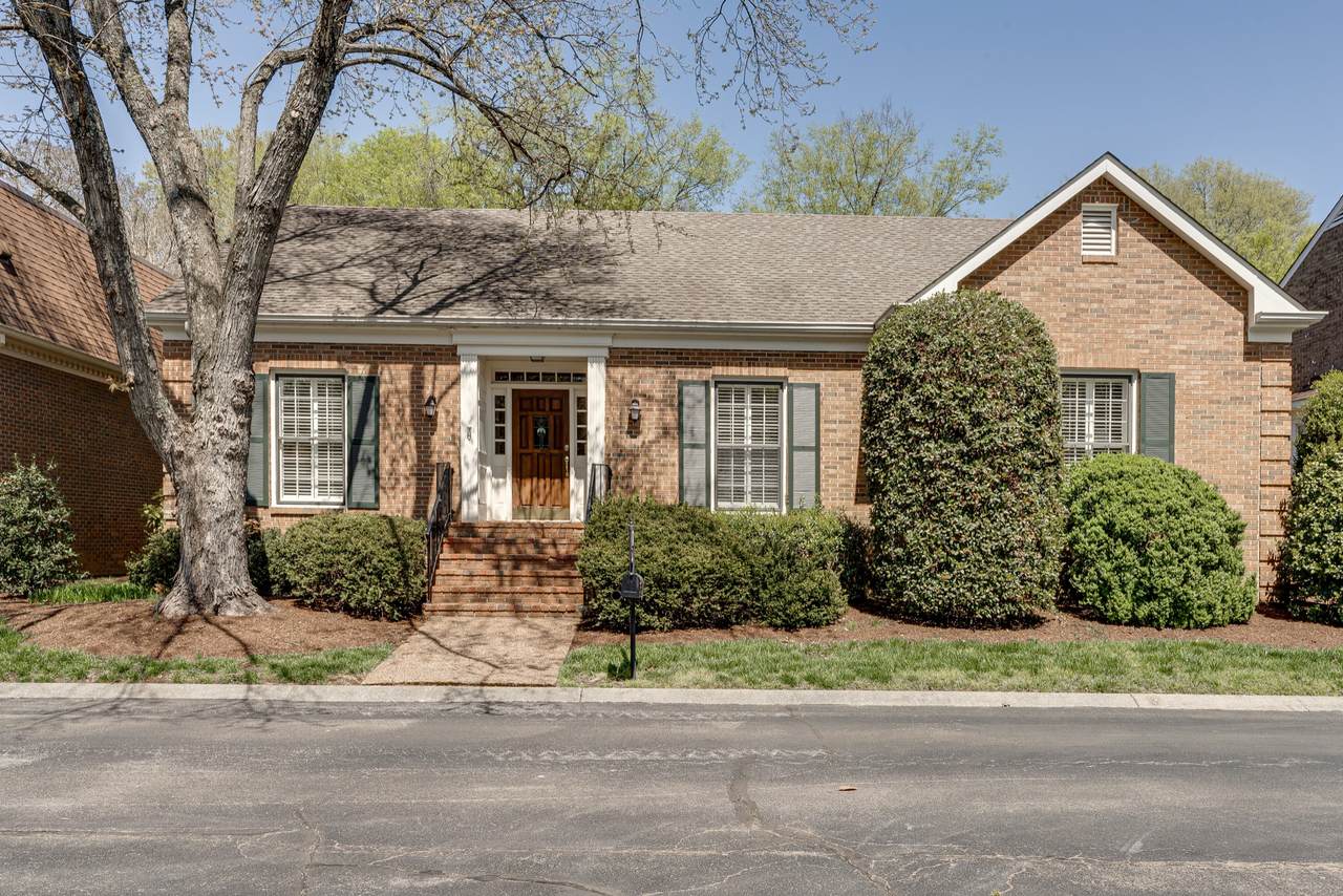 76 Concord Park - Photo 1