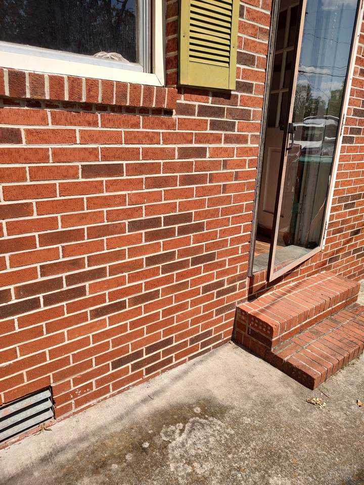 715 Hunt St - Photo 1