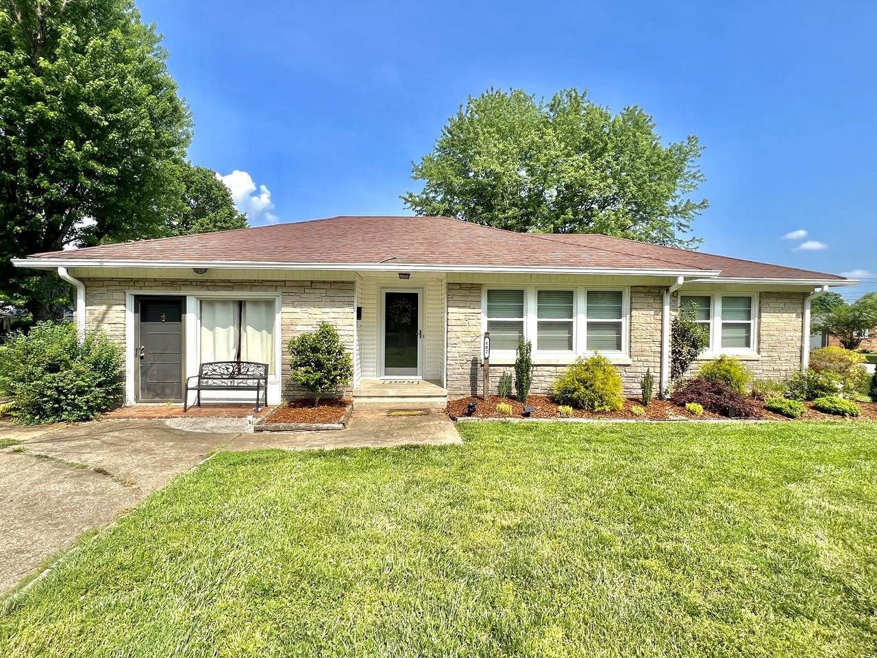 802 Springer Rd - Photo 1