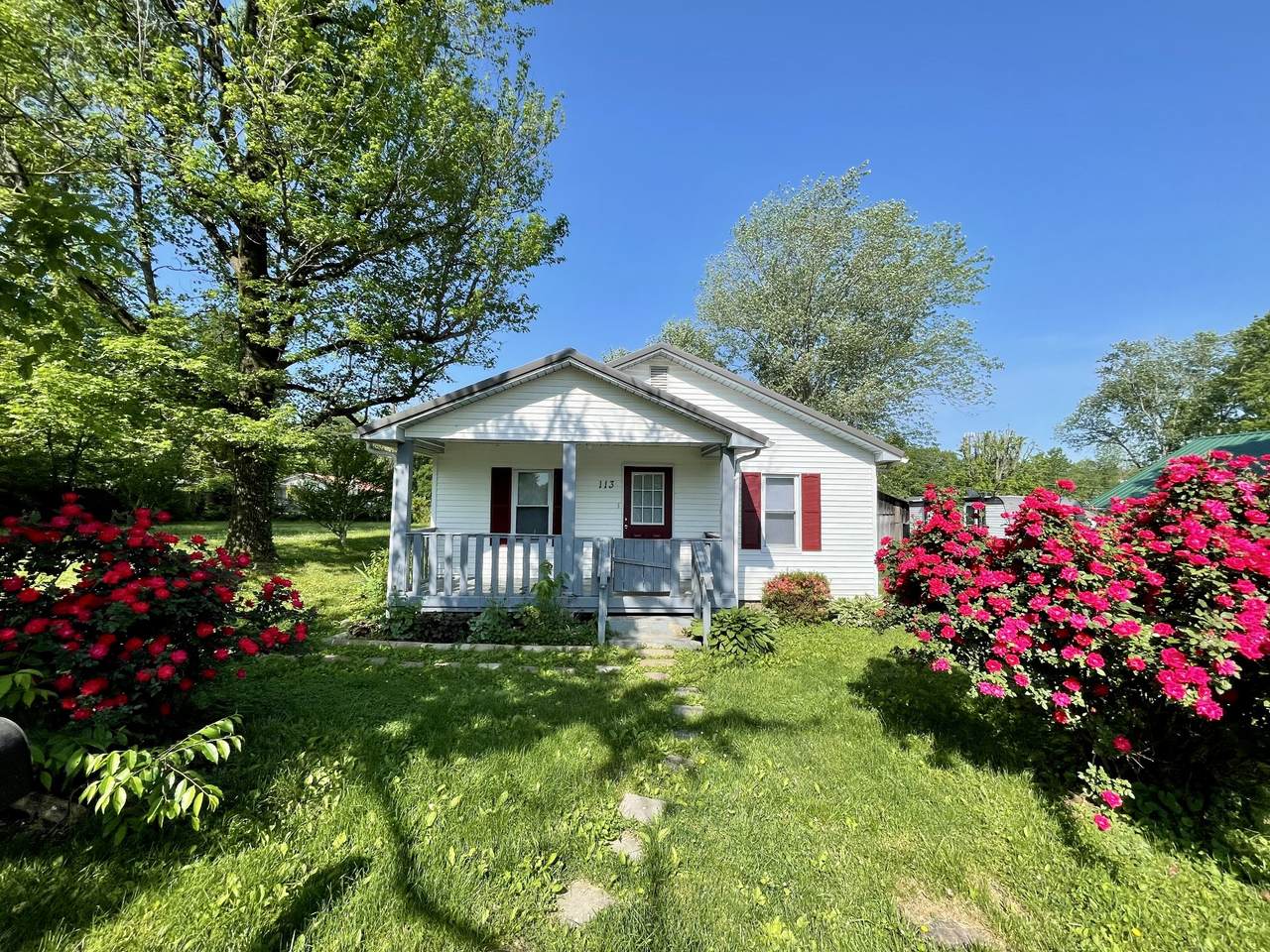 113 Hardy St - Photo 1