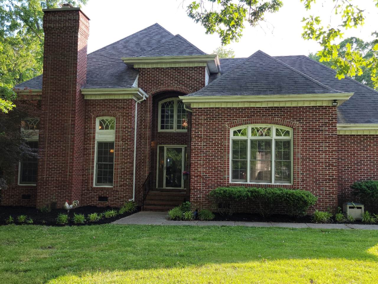 106 Blantonwood Dr - Photo 1