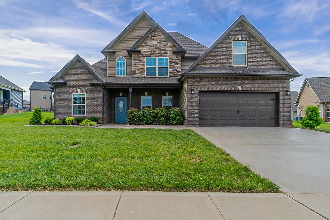 1045 Pitt Ln - Photo 1